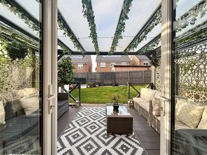 Photo 19- click for photo gallery